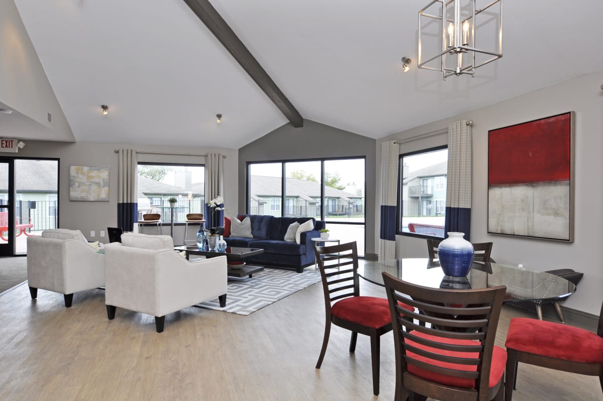 Gated Apartments in Lexington, KY The Metropolitan